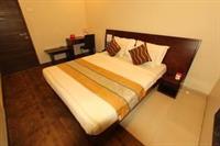 Oyo Rooms Devka Beach Road Daman Kültér fotó